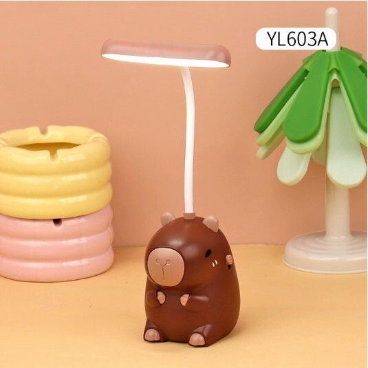 VELADOR INFANTIL CON PORTALAPIZ CAPIBARA MODV-00AN - VARIOS - MARRON